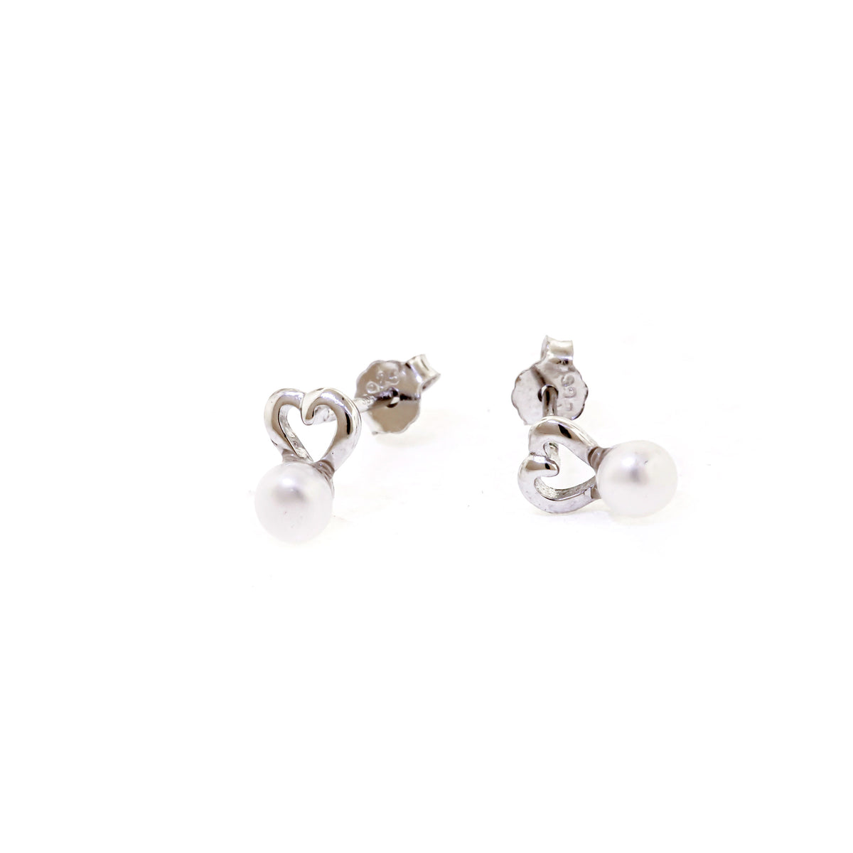 Aretes Corazón con Perla